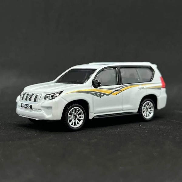 CCA Toyota Land Cruiser Prado Die-Cast Metal Model Car V01-01 - Image 2